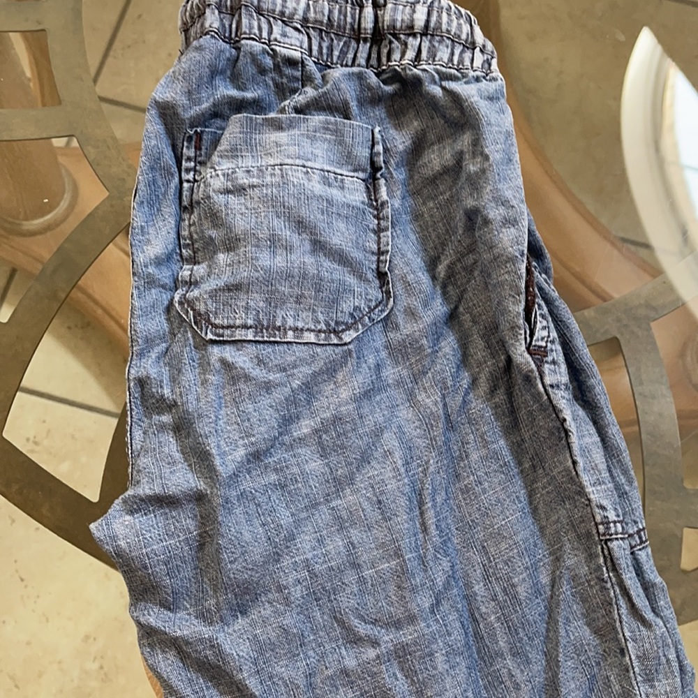 Jeans - Picture 3 of 3